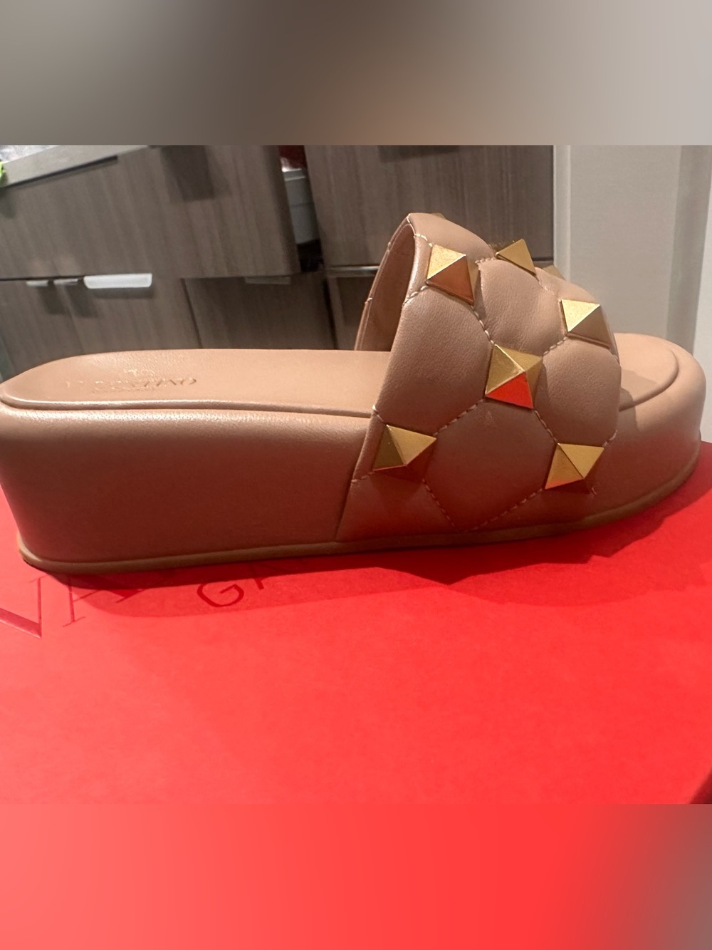 Authentic Valentino Garavani Taupe Quilted Platform Slide size 36